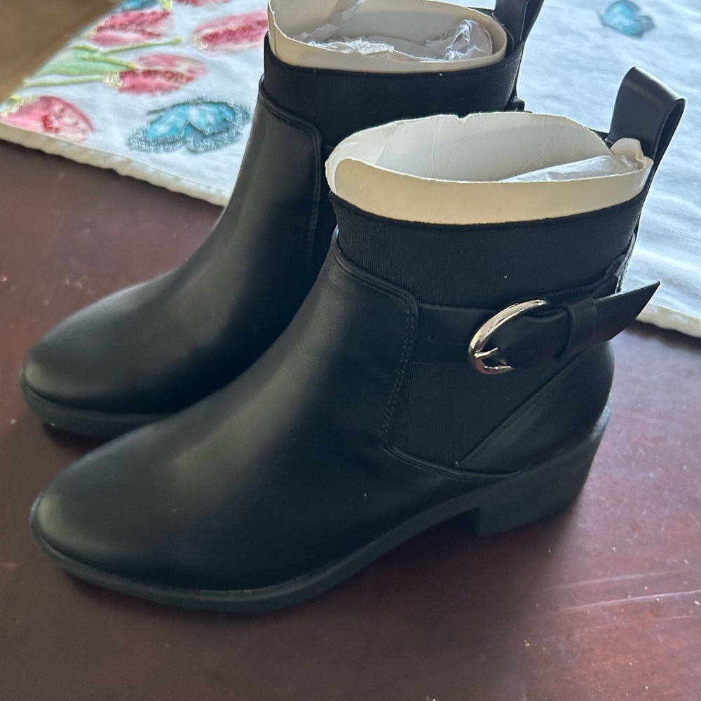 Zara elegant Black Ankle Boots